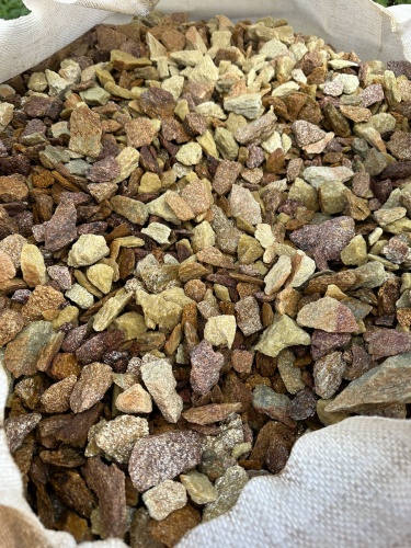 Златолит персиковый декоративная каменная крошка купить в Истре