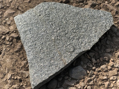 Плитняк златолит Уральский  для фасада купить в Истре