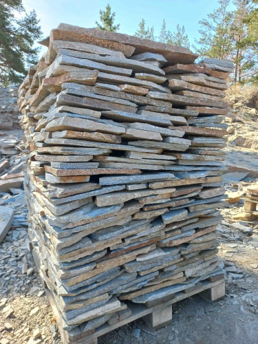 Плитняк златолит серебристый для цоколя, отмостки купить в Истре