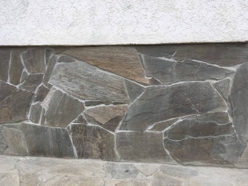 Плитняк златолит Уральский  для фасада купить в Истре