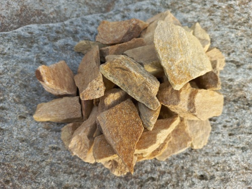 Златолит жёлтый декоративная каменная крошка купить в Истре