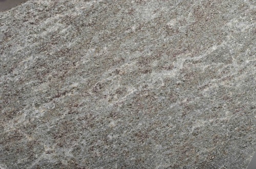 Плитняк златолит Уральский  для фасада купить в Истре