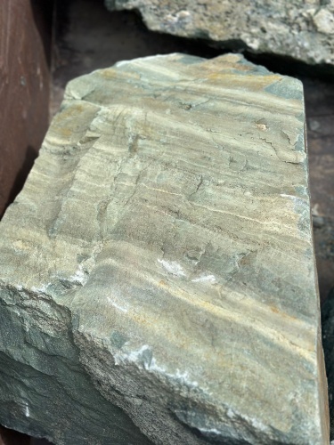 Ландшафтные глыбы зелёные 200-500 килограмм купить в Истре