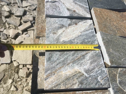 Плитка пилёная златолит Уральский для цоколя, отмостки купить в Истре