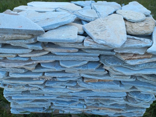 Плитняк златолит зелёный галтованный для цоколя купить в Истре